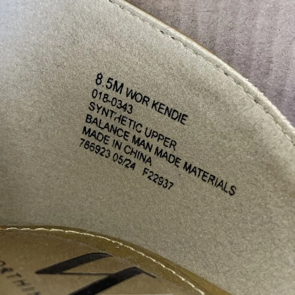 Worthington Kendie Gold Metallic Flats Women’s Size 8.5 Pointed Toe Ankle Strap